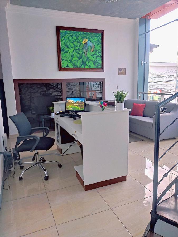 Este Hotel Estelí Екстериор снимка